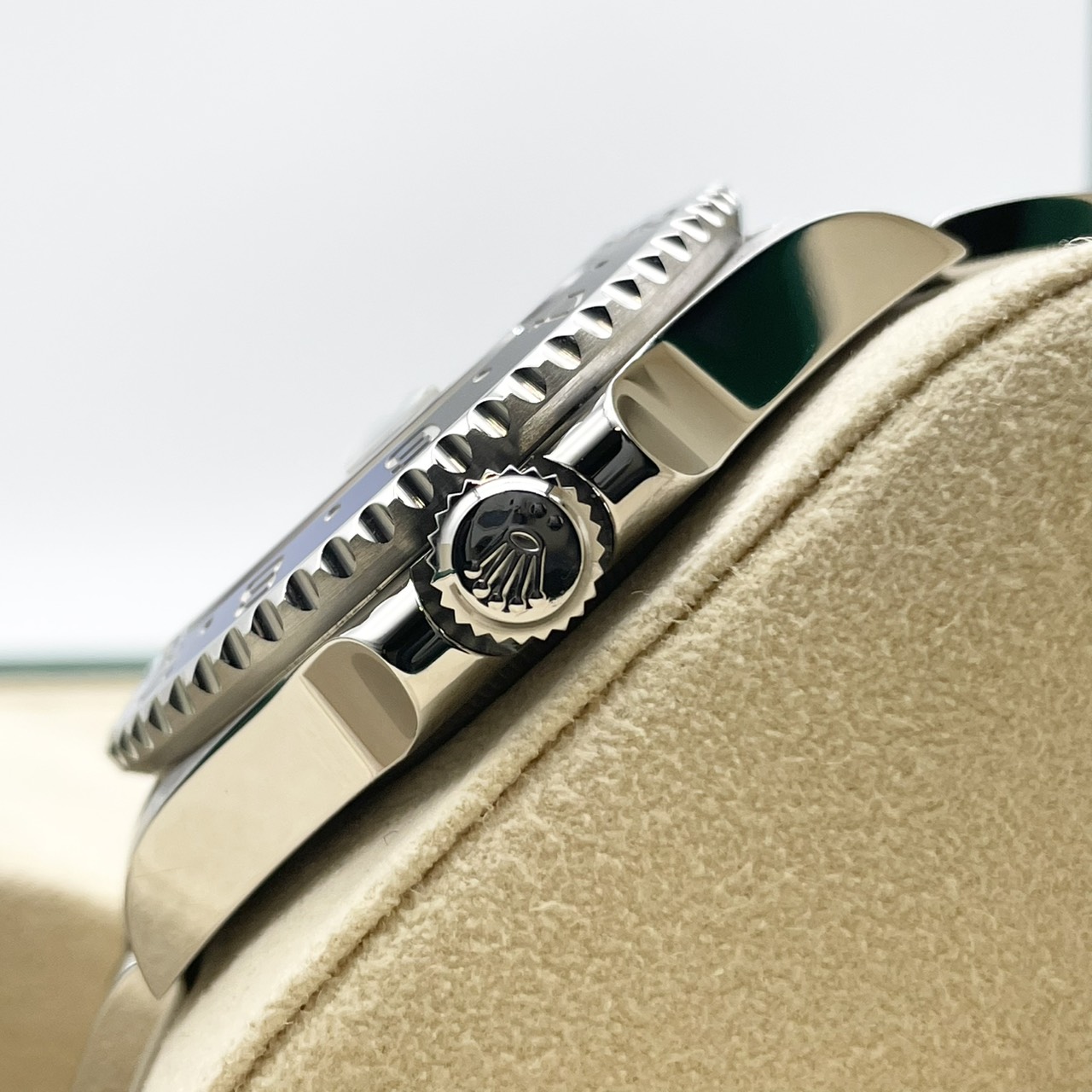 ロレックス GMTマスターII 126710BLNR バットマン オイスターブレス 40mm