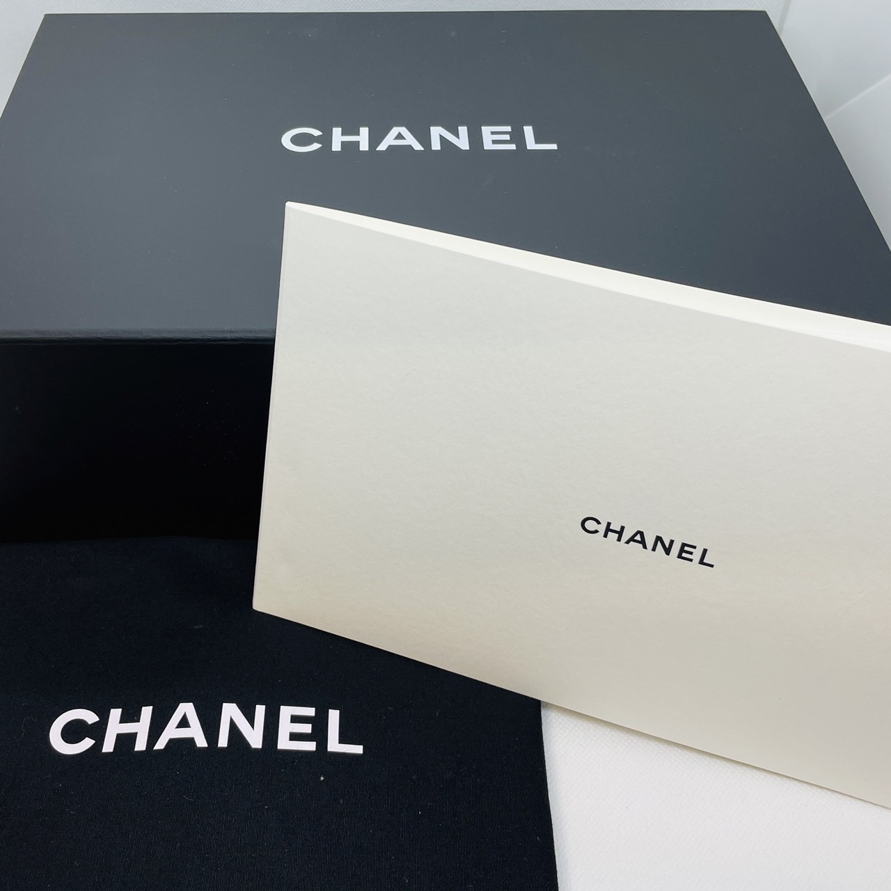 【スーパーセール価格】シャネルマトラッセ　 トップハンドル ミニ　 2Wayバッグ AS2215