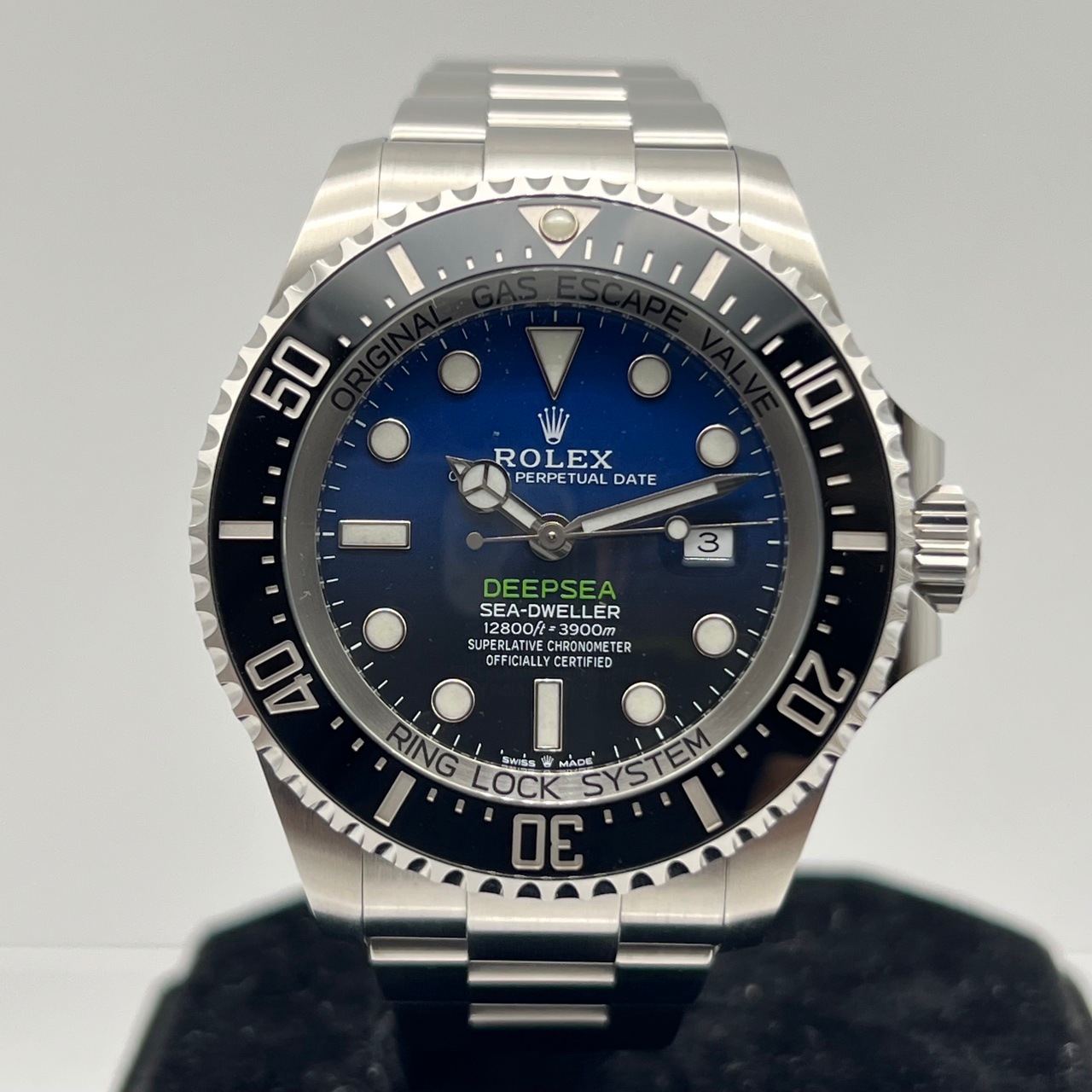 ロレックス シードゥエラー ディープシー 126660 Dブルー ステンレススチール 44ｍｍ　