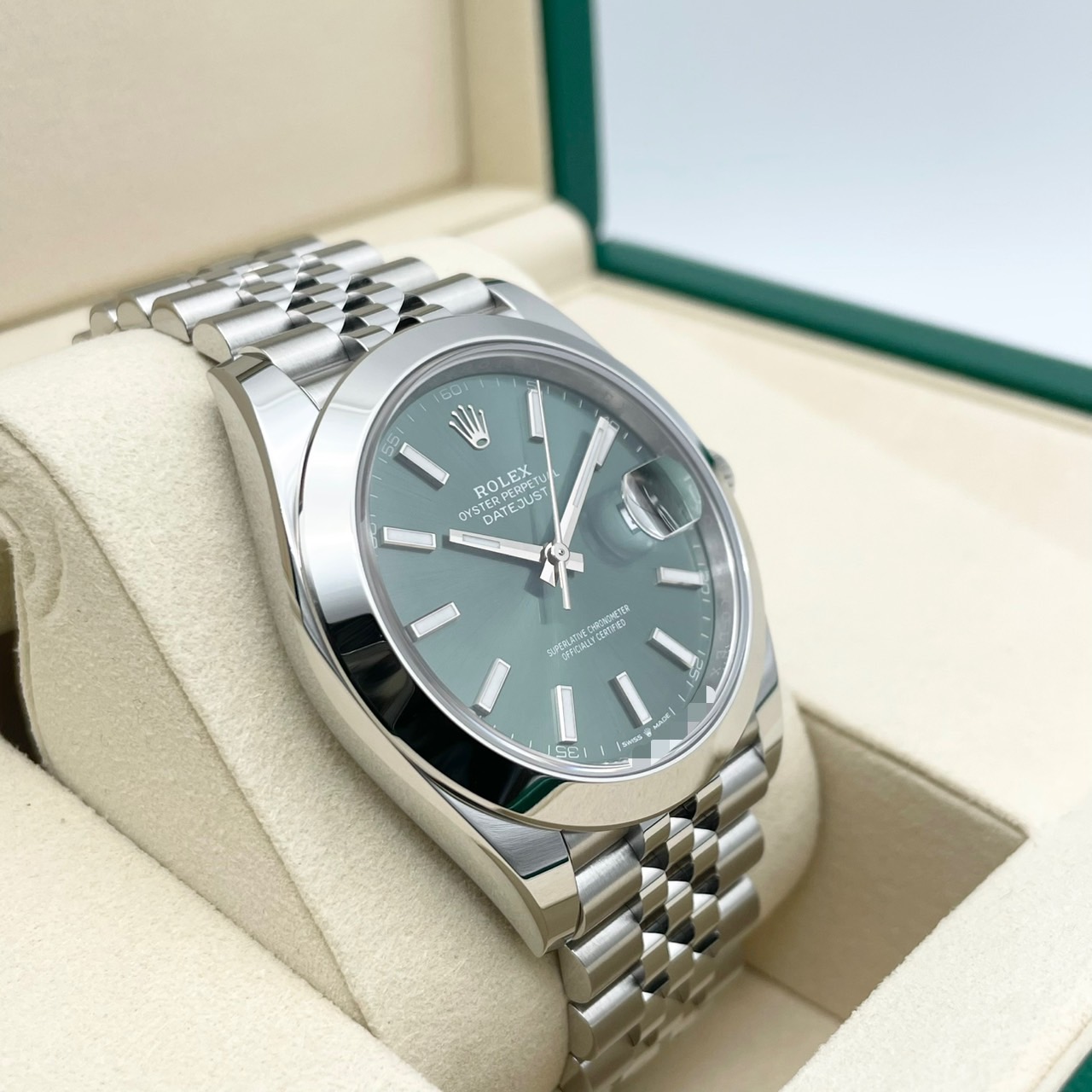 ロレックス デイトジャスト 126300 ミントグリーン　ジュビリーブレスレット 41mm