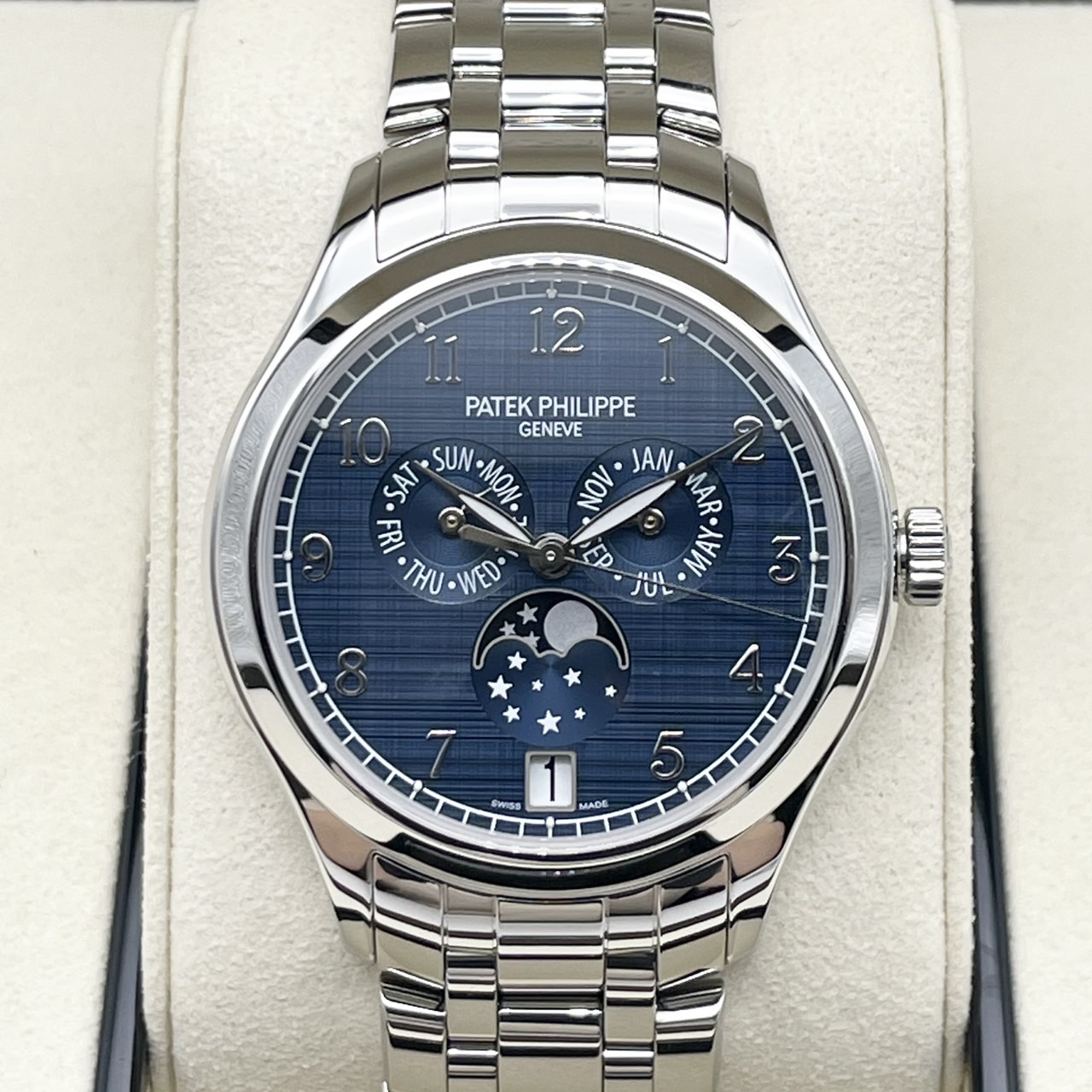 【国内定価約830万円！】パテックフィリップ コンプリケーション 4947/1A-001 ブルー 38mm