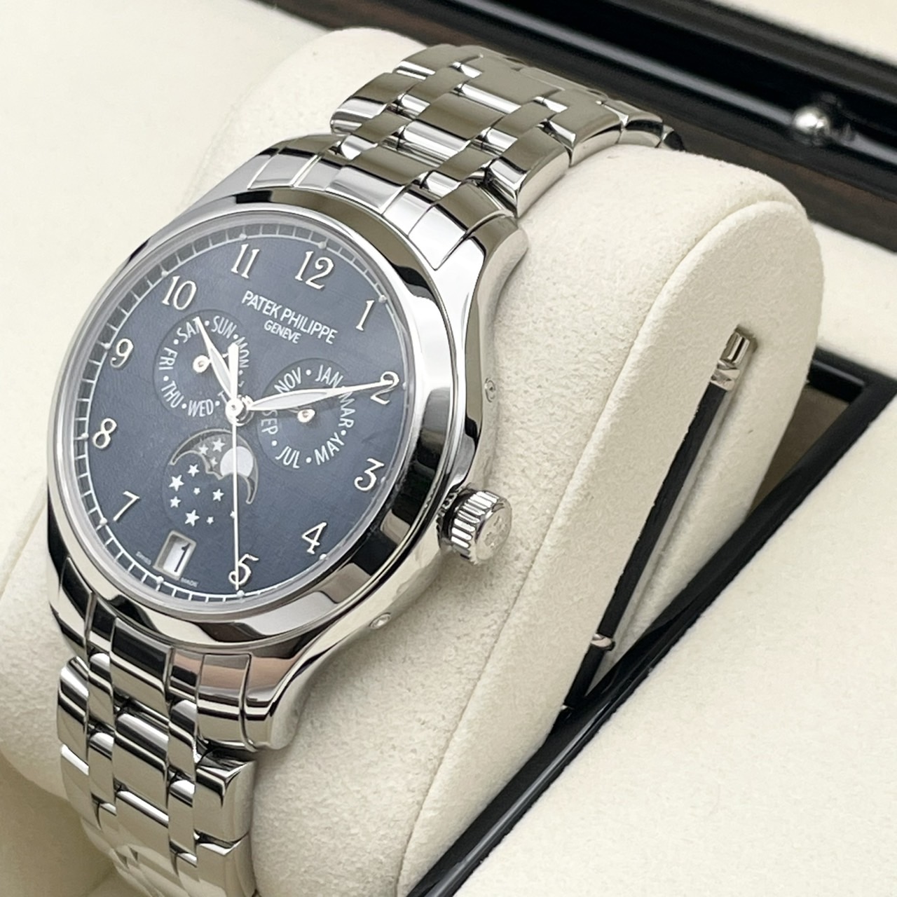 【国内定価約830万円！】パテックフィリップ コンプリケーション 4947/1A-001 ブルー 38mm