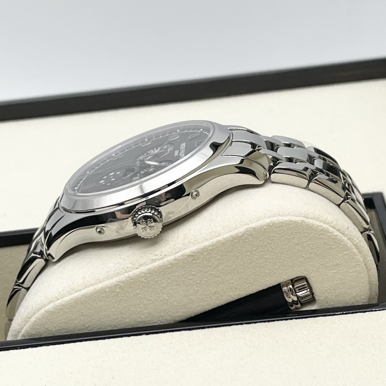 【国内定価約830万円！】パテックフィリップ コンプリケーション 4947/1A-001 ブルー 38mm