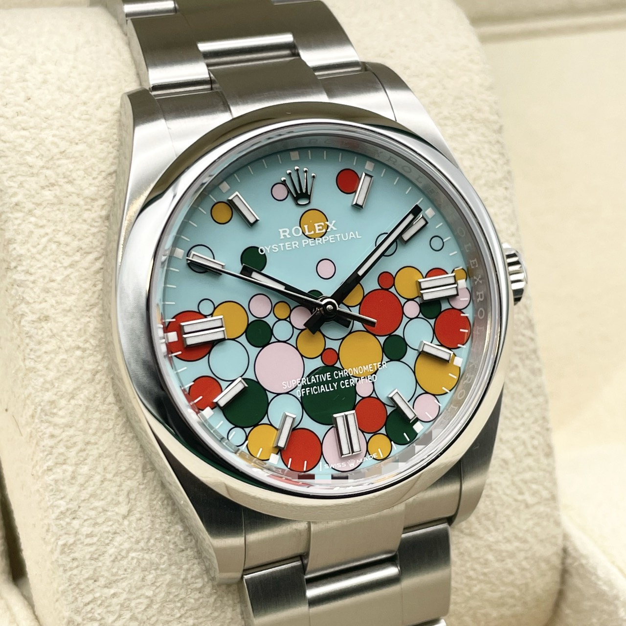 ロレックス オイスターパーペチュアル 126000 オイスターブレスレット セレブレーションモチーフ 36mm