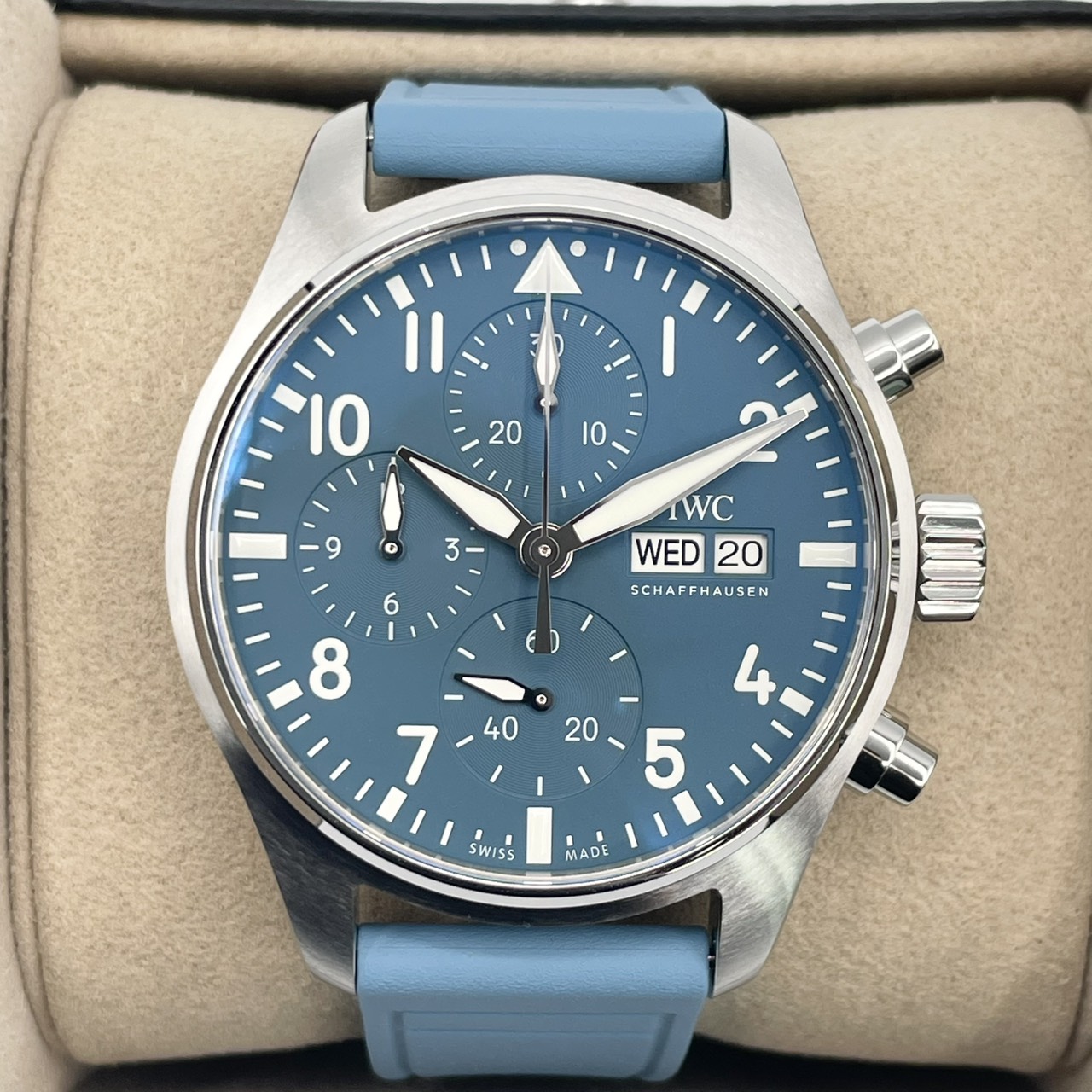 【定価約123万円！】IWC パイロット・ウォッチ・クロノグラフ  IW388117 ブルー 41mm