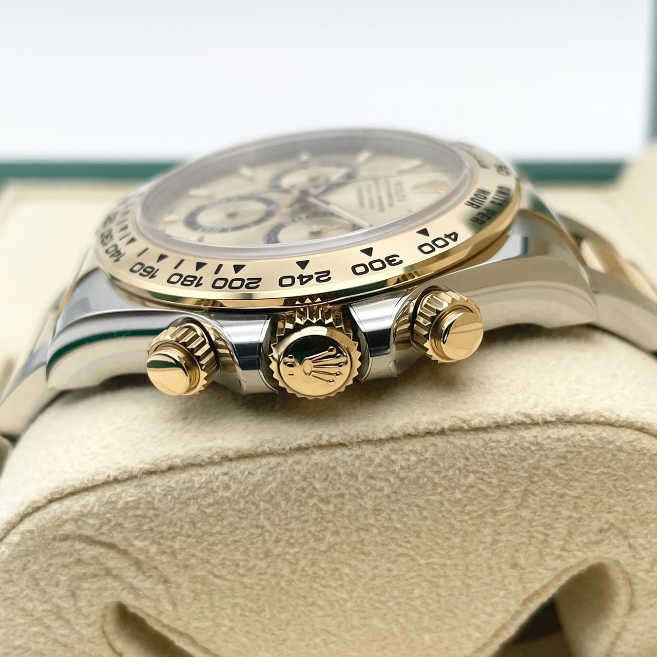 ロレックス ROLEX デイトナロレックス 壁掛け時計　新品未使用 2025年最新】ROLEX 掛時計・柱時計の人気アイテム - メルカリ