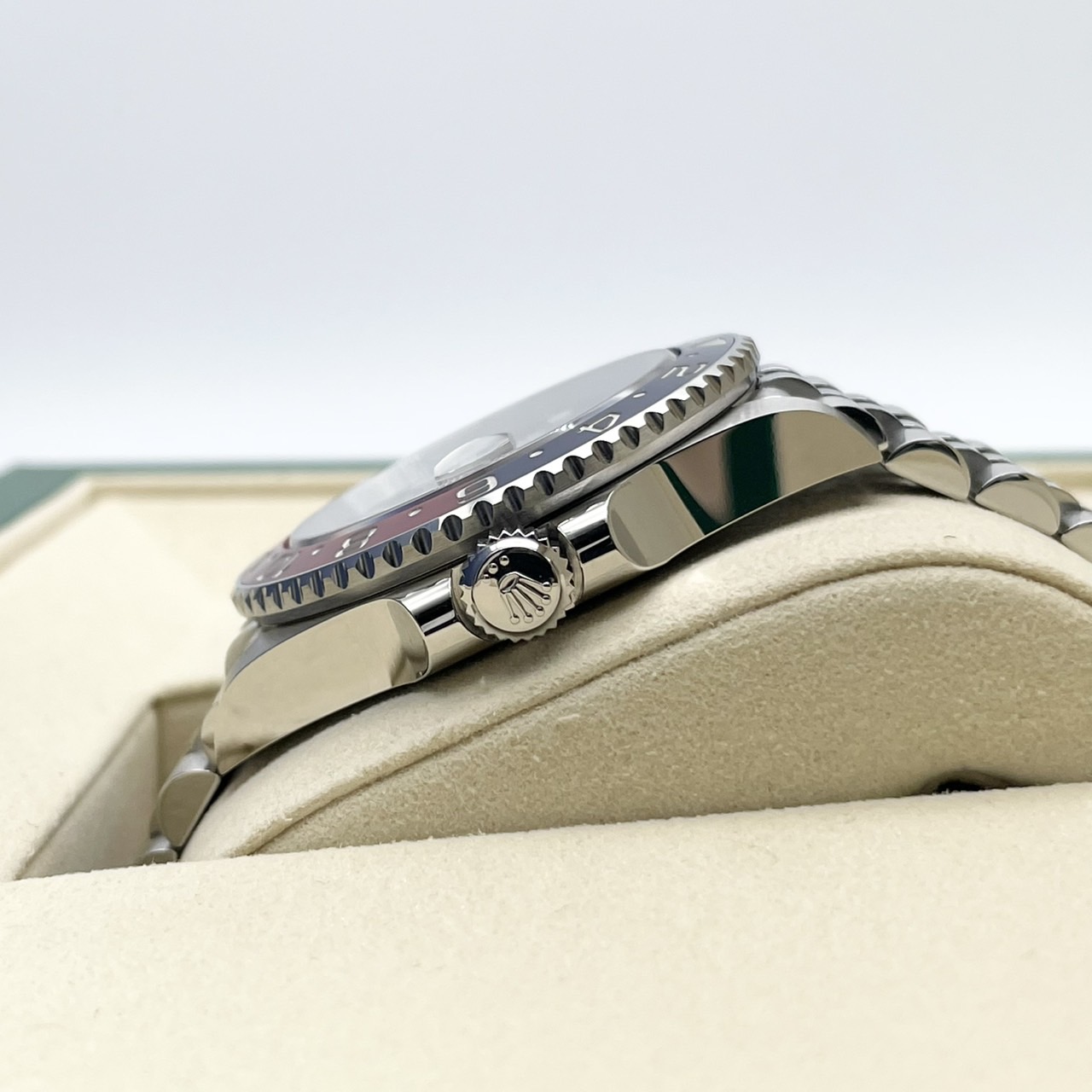 ロレックス GMTマスターII 126710BLRO オイスターブレスレット ブラック 40mm