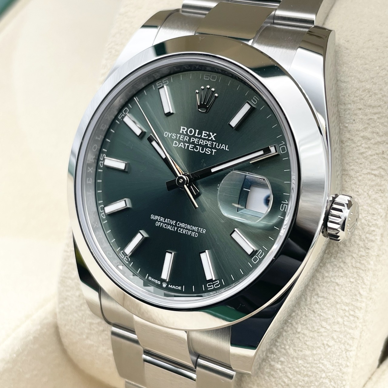 ロレックス デイトジャスト 126300 ミントグリーン オイスターブレスレット 41mm