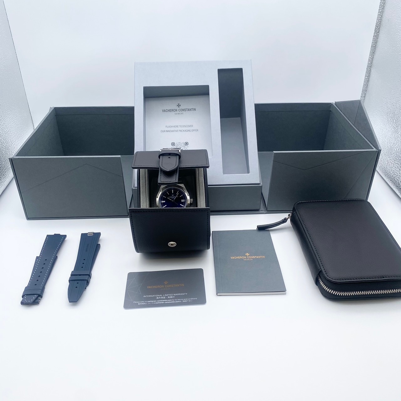 ヴァシュロンコンスタンタン オーヴァーシーズ 4520V/210A-B128 ステンレススチール ブルー 41mm