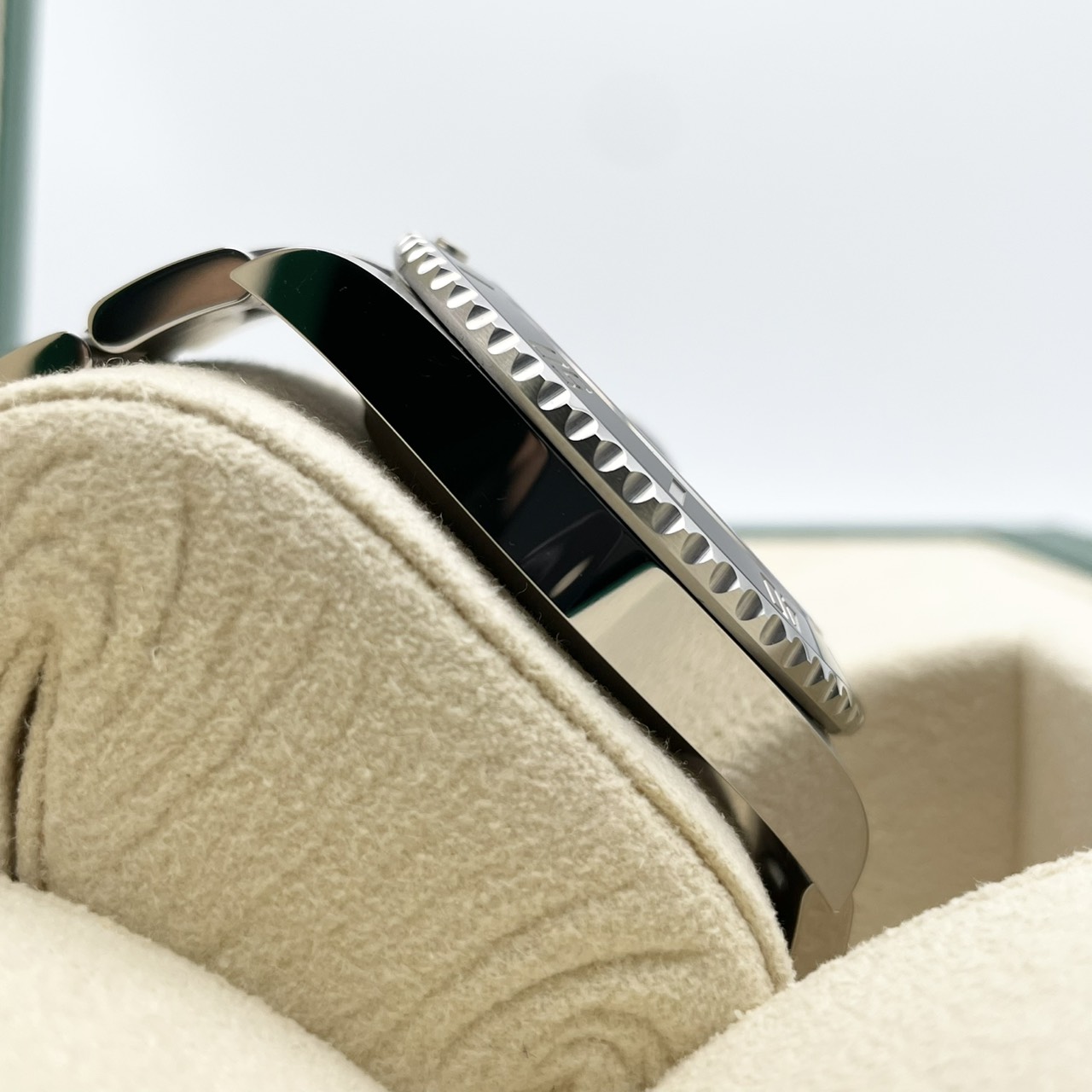 ロレックス サブマリーナデイト 126610LN ブラック 41mm