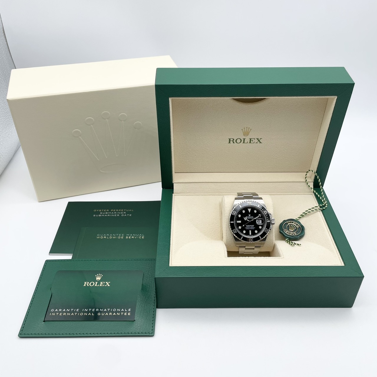 ロレックス サブマリーナデイト 126610LN ブラック 41mm