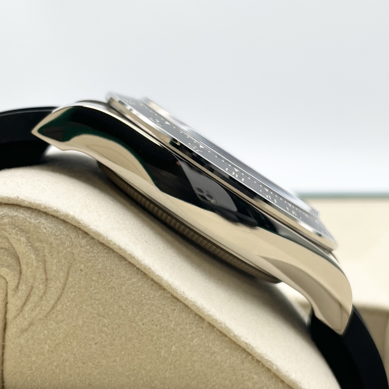 ロレックス デイトナ 126519LNG ブライトブラック＆スチール 40mm