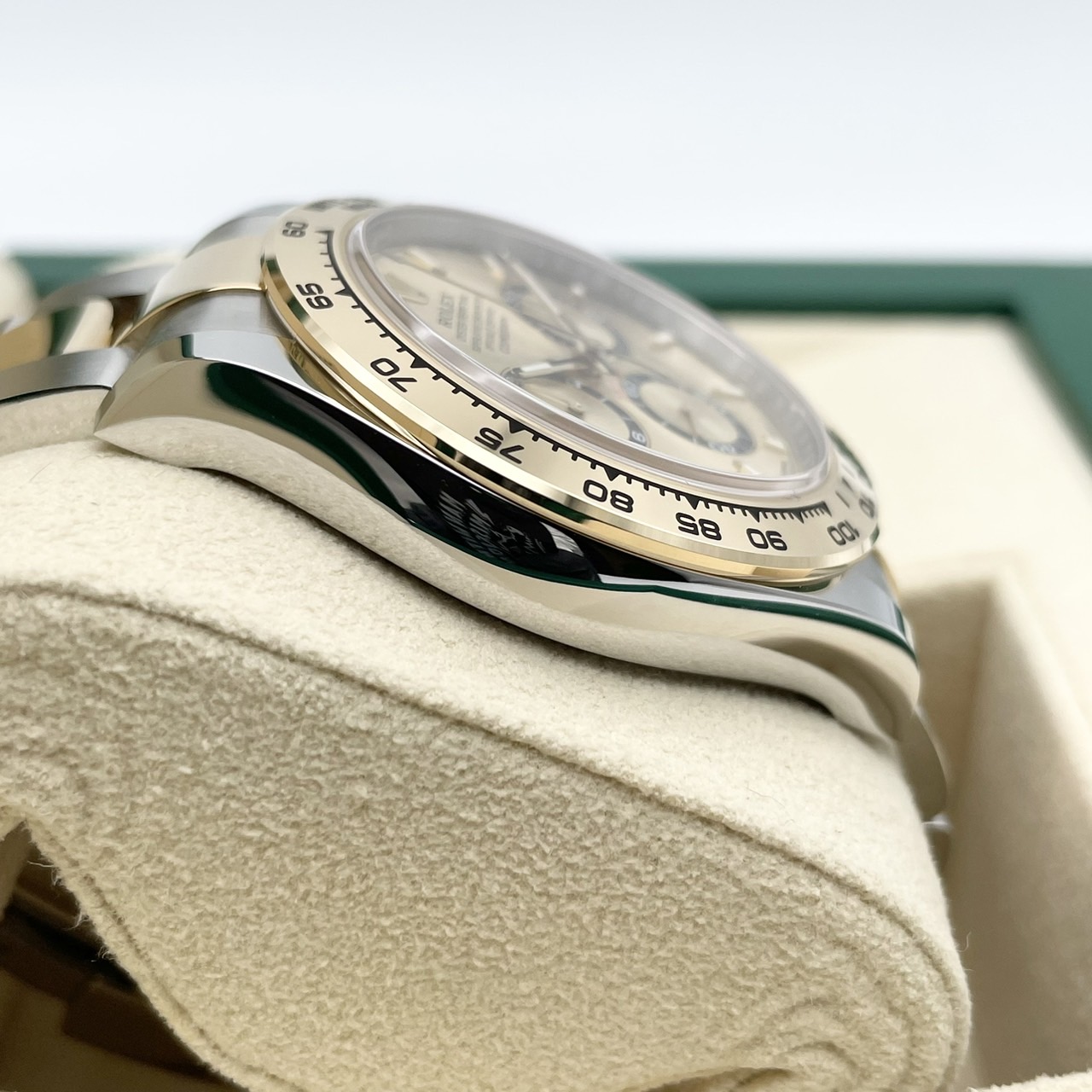 ロレックス ROLEX デイトナロレックス 壁掛け時計　新品未使用 Amazon.co.jp: ULOVEJOY 掛け時計 電波 静音 シルバーロレックス