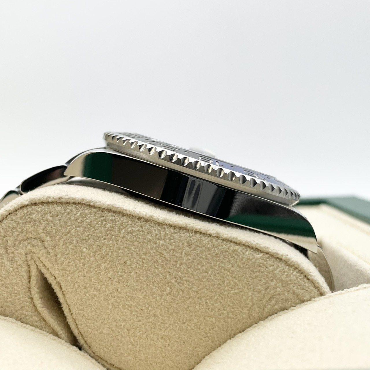 ロレックス GMTマスターII 126710BLNR バットマン オイスターブレス 40mm