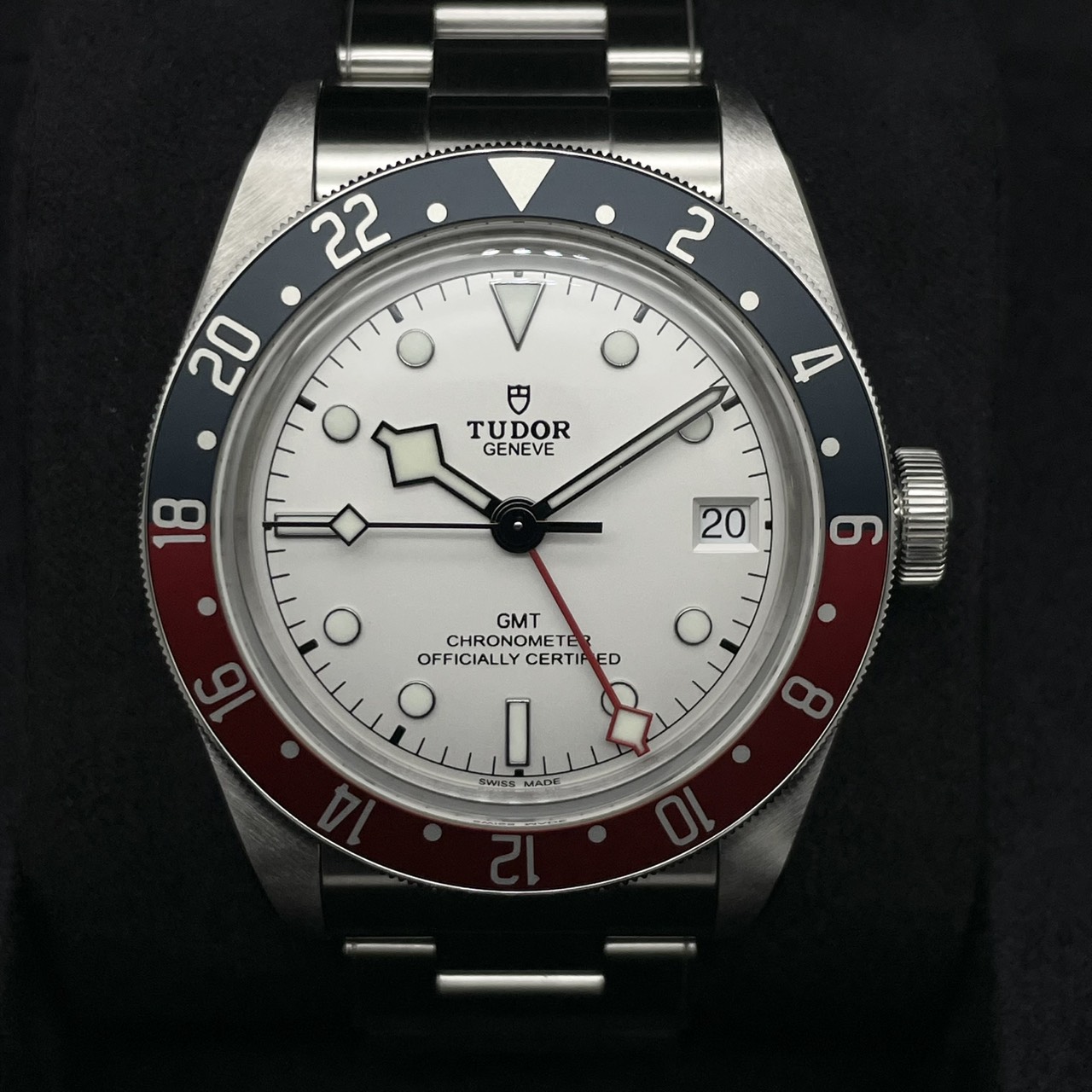 チューダー ブラックベイ GMT 79830RB ホワイト 41mm