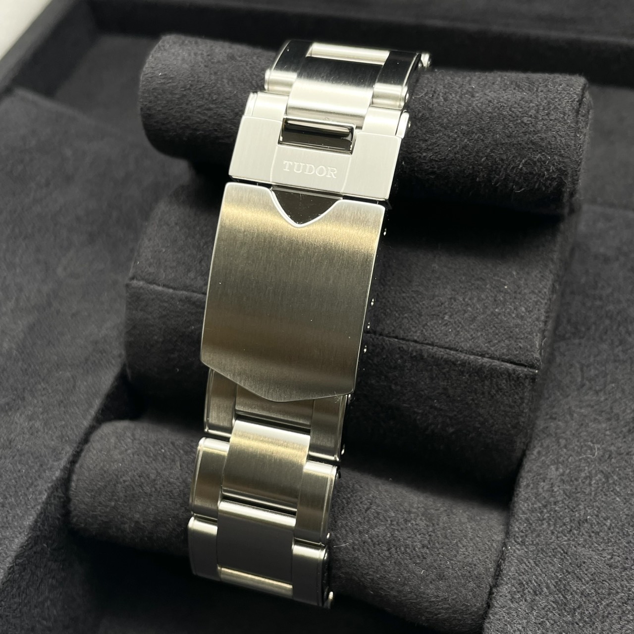 チューダー ブラックベイ GMT 79830RB ホワイト 41mm