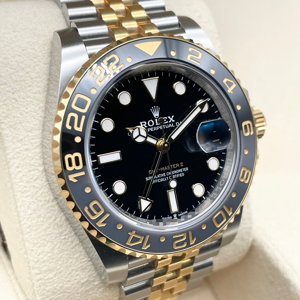 ロレックス GMTマスターII 126713GRNR ジュビリーブレス ブラック 40mm