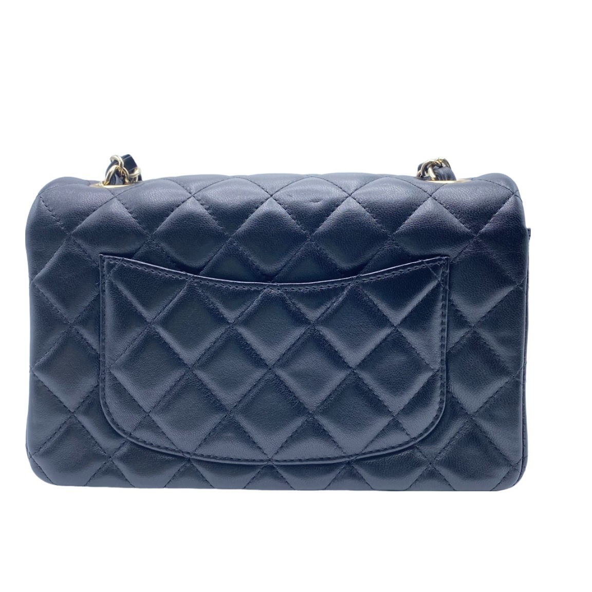 シャネル マトラッセ ブラック ラムスキン ゴールド金具