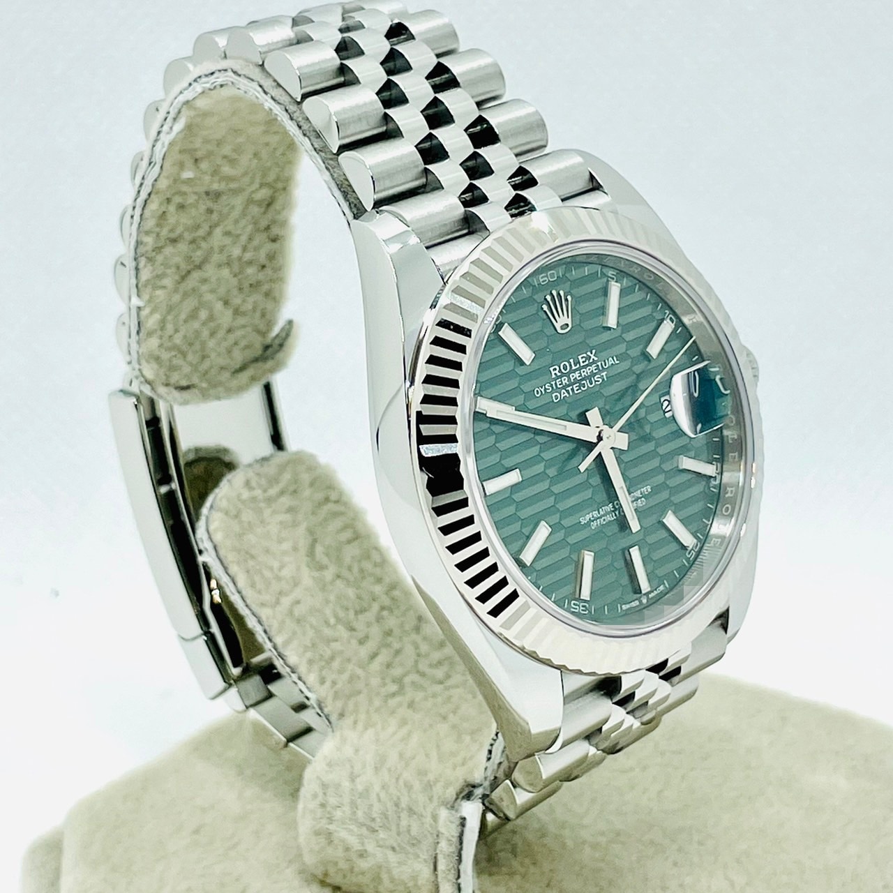 希少　新品　ROLEX デイトジャスト　掛け時計 ミントグリーンフルーテッド ロレックス デイトジャスト 126334 ミントグリーンフルーテッド