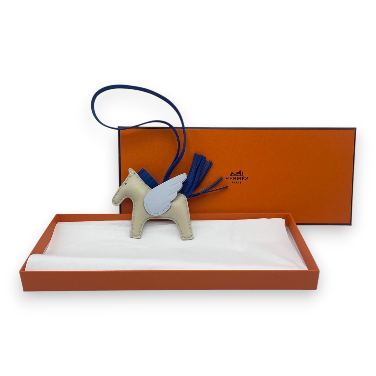 HERMES ペガサス　チャーム　ショコラ×クレ　新品未使用 エルメス ペガサスチャーム PM クレ/ブルーフランス/ブルーブリュム W