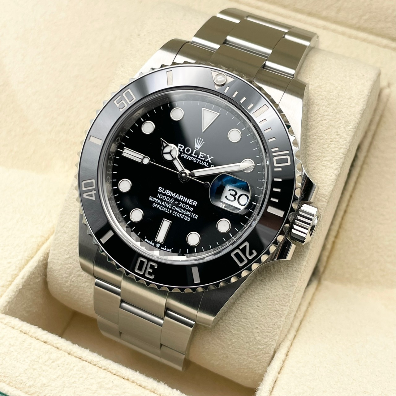 ロレックス サブマリーナーデイト 126610LN ブラック 41mm