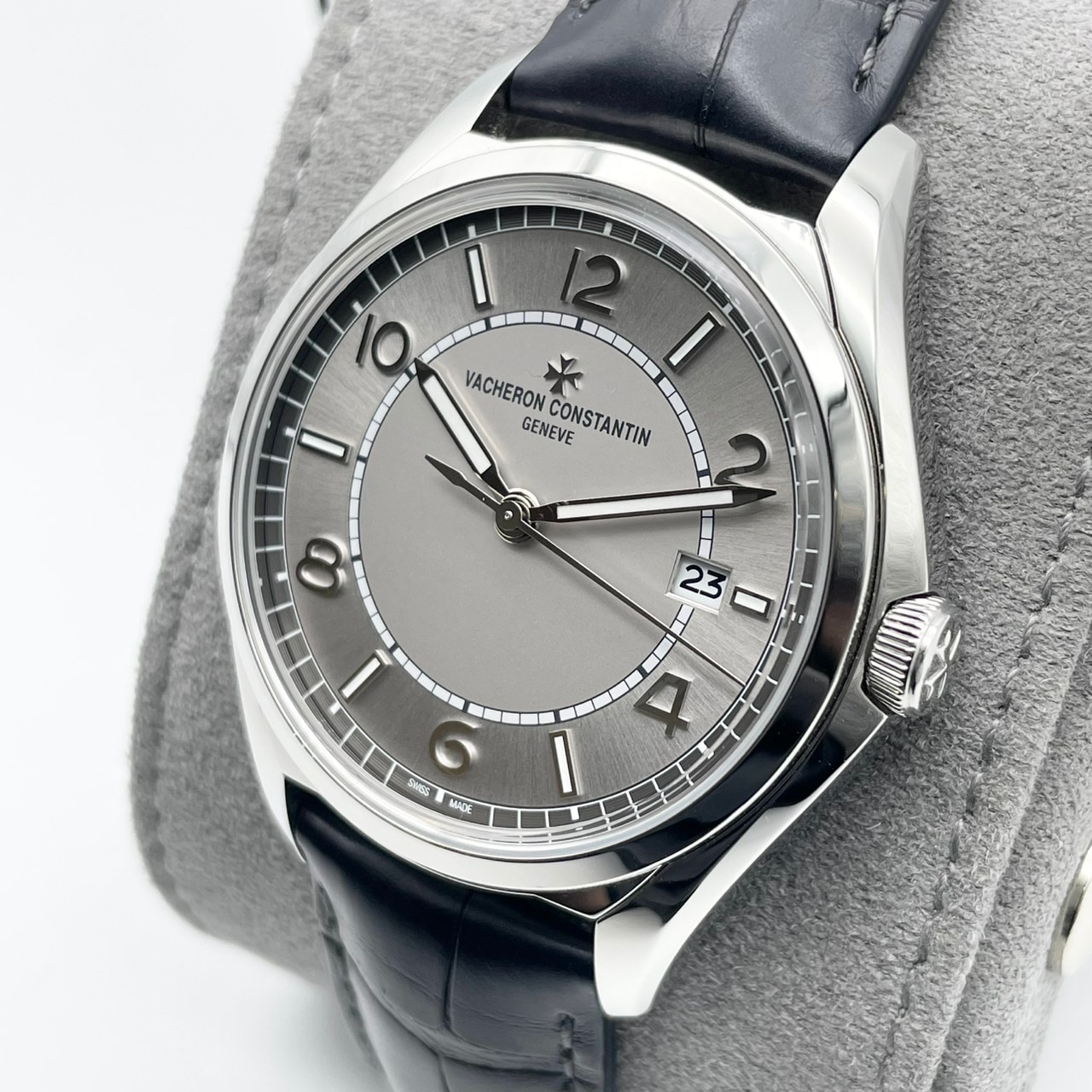 ヴァシュロンコンスタンタン フィフティーシックス 4600E/000A-B442 ステンレススチール グレーオパーリン 40mm