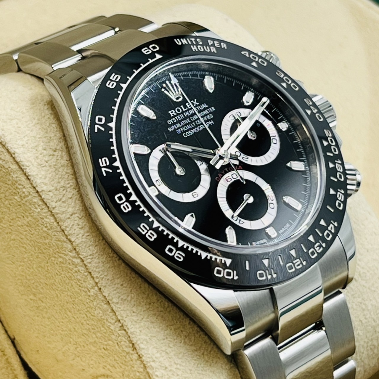 ロレックス デイトナ 116500LN オイスターブレスレット ブラック 40mm