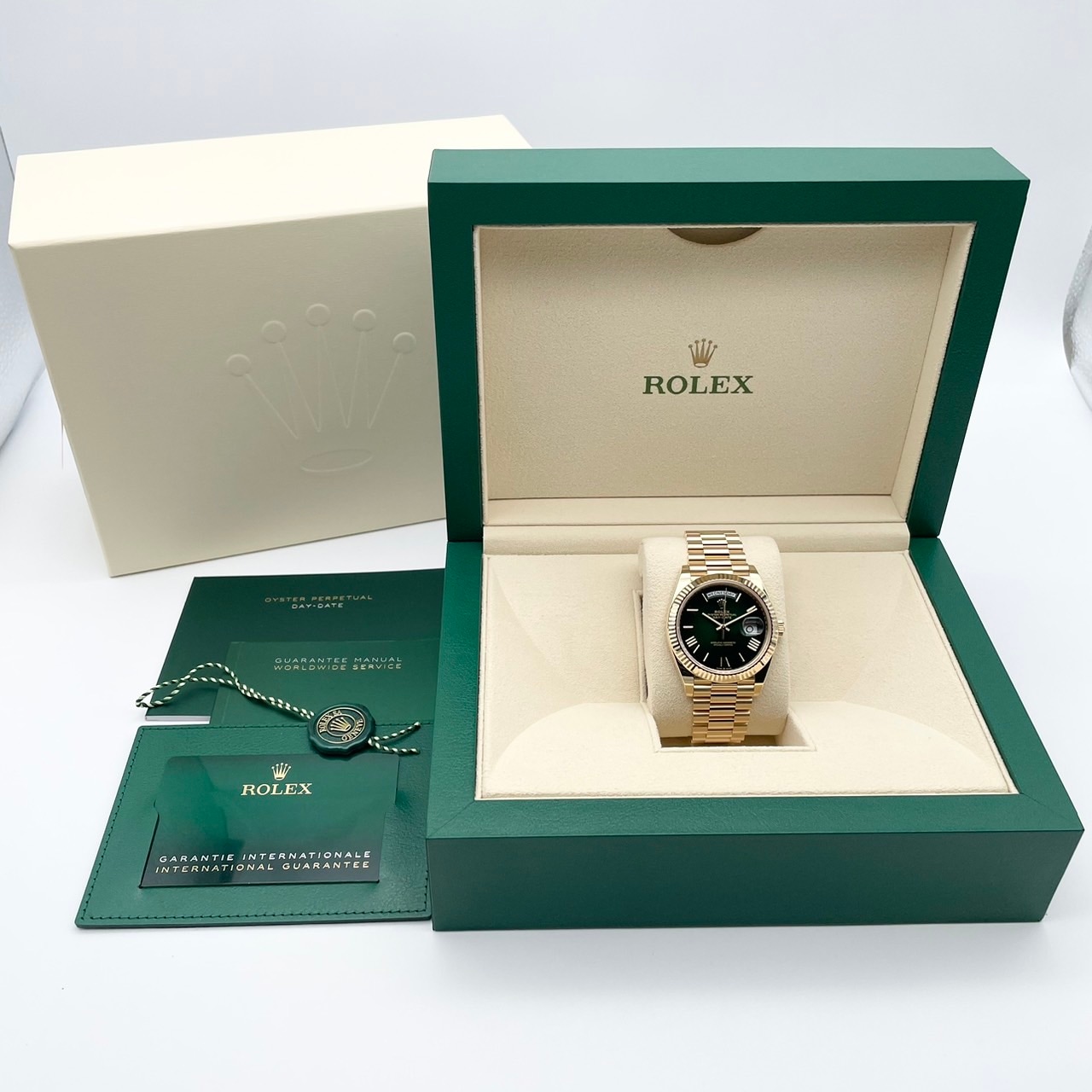 ROLEX デイデイトグリーンボックスと説明書 ROLEX デイデイトグリーンボックスと説明書 デイデイト - Premium