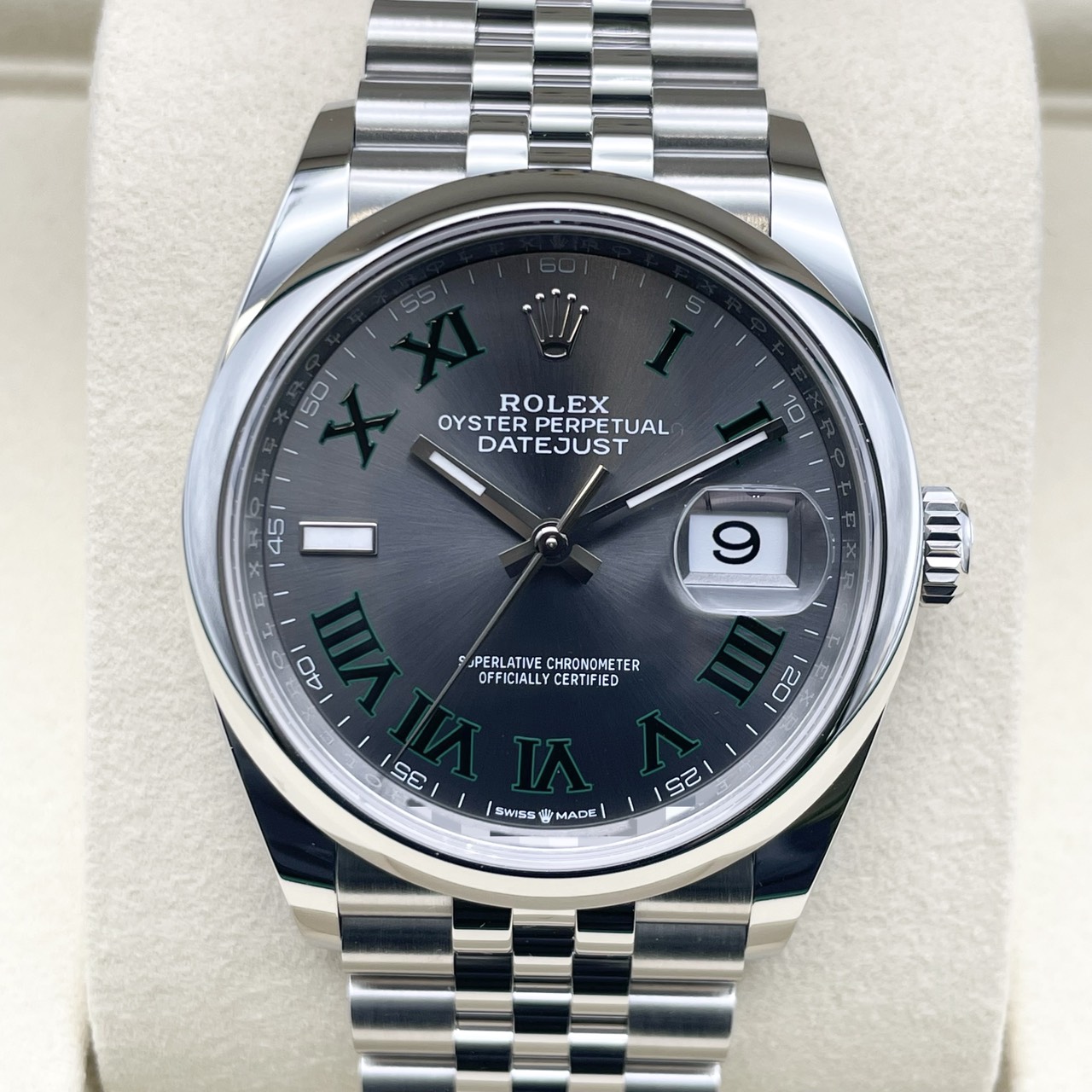 【保証書日付2026年1月！】ロレックス デイトジャスト 126200 スレート ローマン ジュビリーブレス 36mm