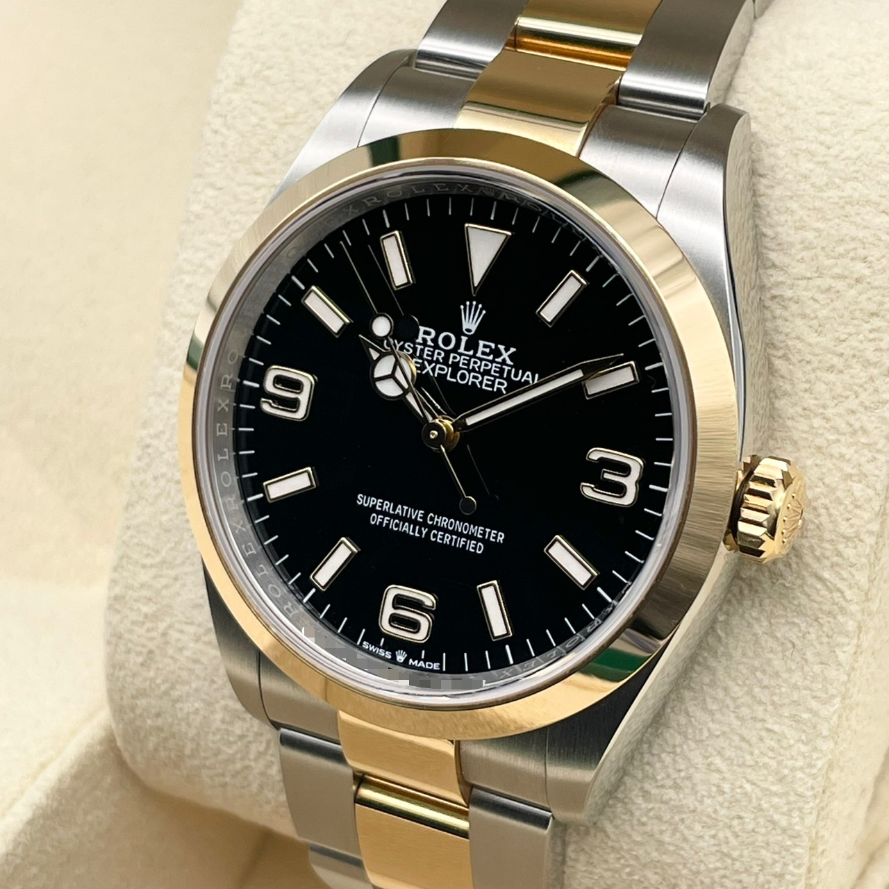 ロレックス エクスプローラー 124273 ブラック ステンレススチール+イエローゴールド 36mm