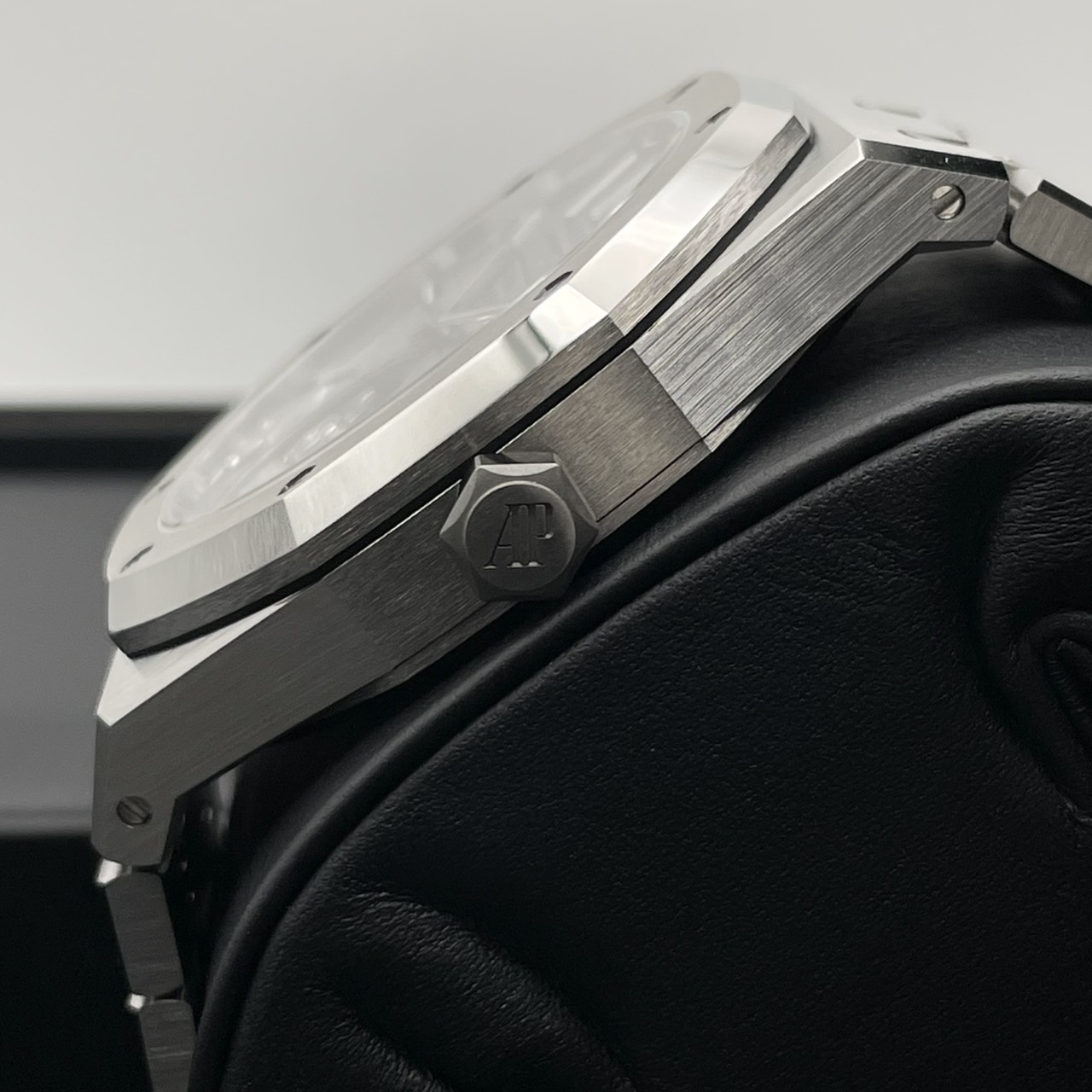 オーデマピゲ ロイヤルオーク 26730ST.OO.1320ST.06 トゥールビヨン グレー 41mm
