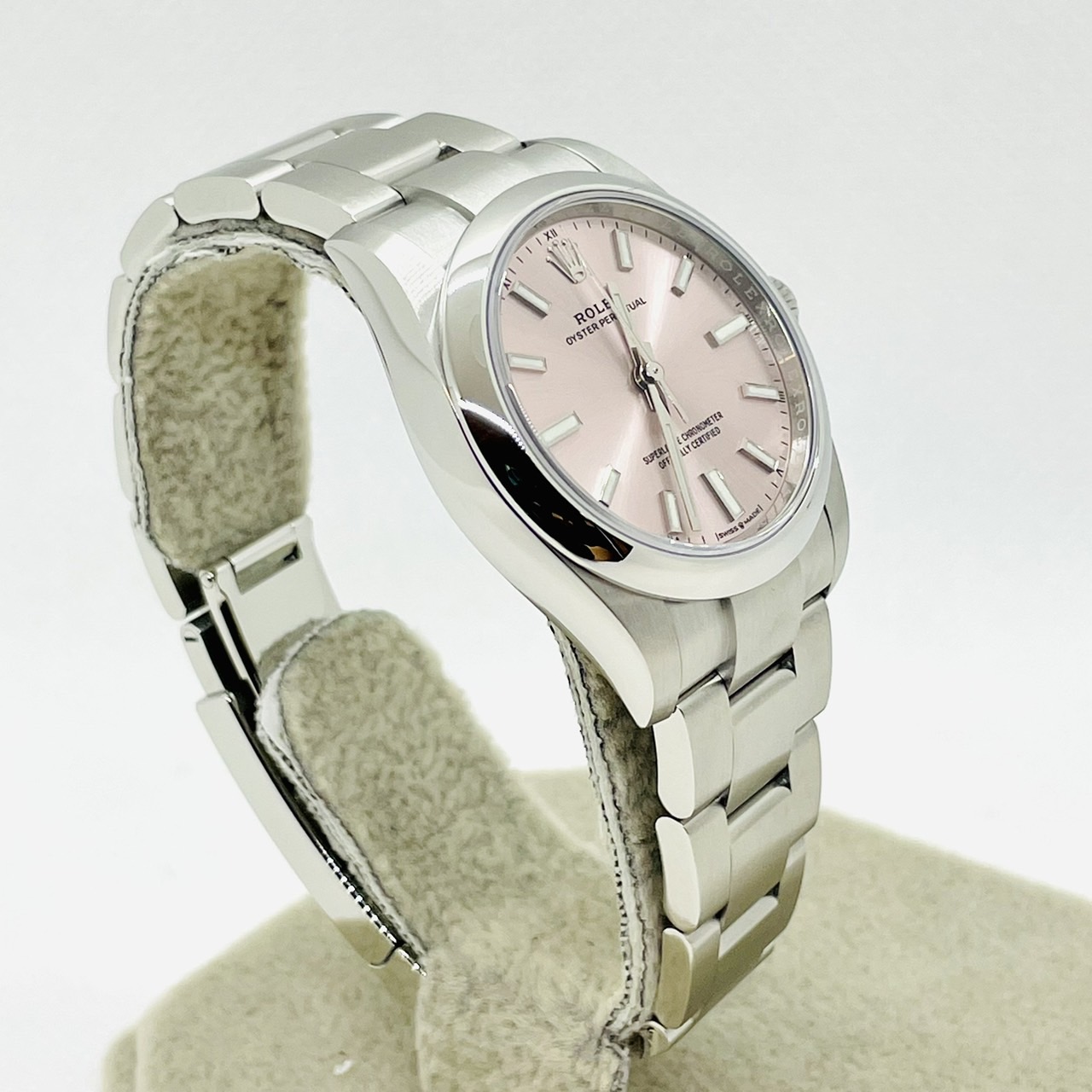 ロレックス オイスターパーペチュアル 124200 ピンク