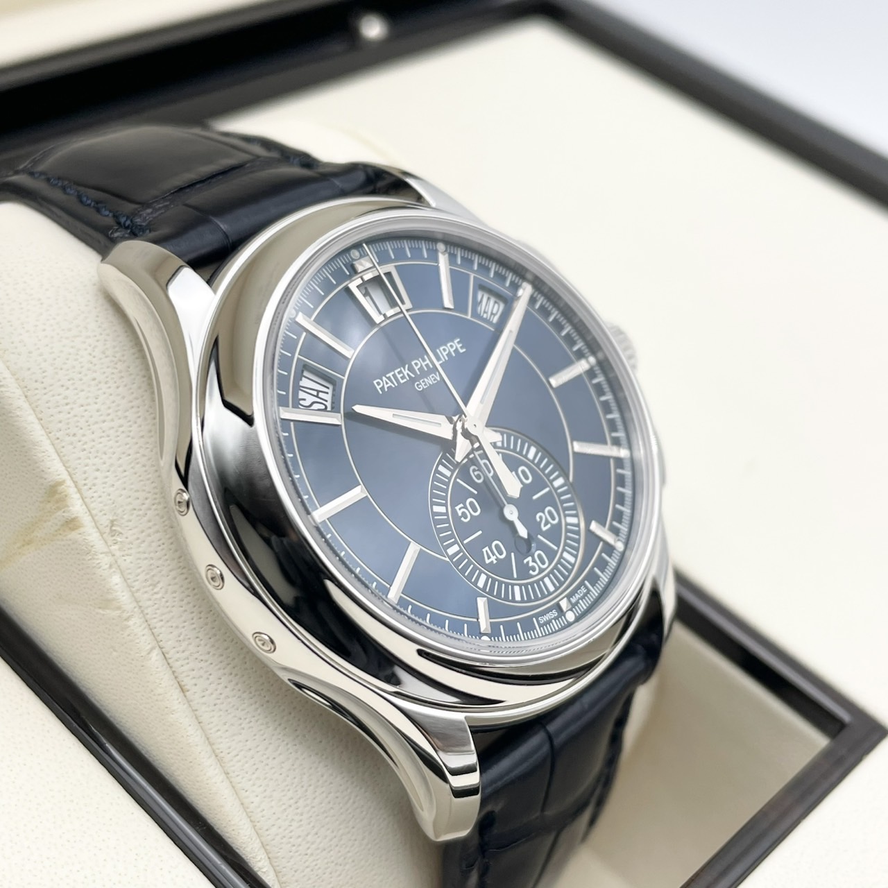 パテックフィリップ コンプリケーション 5905P-001 ブルー 42mm