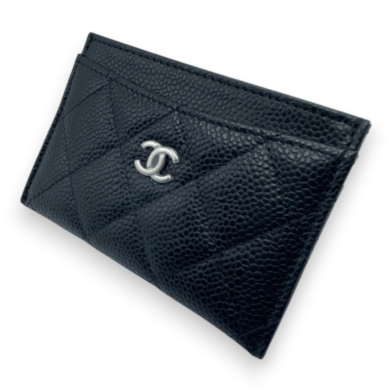 シャネル クラシック マトラッセ カードケース 11 ブラック キャビアスキン シルバー金具