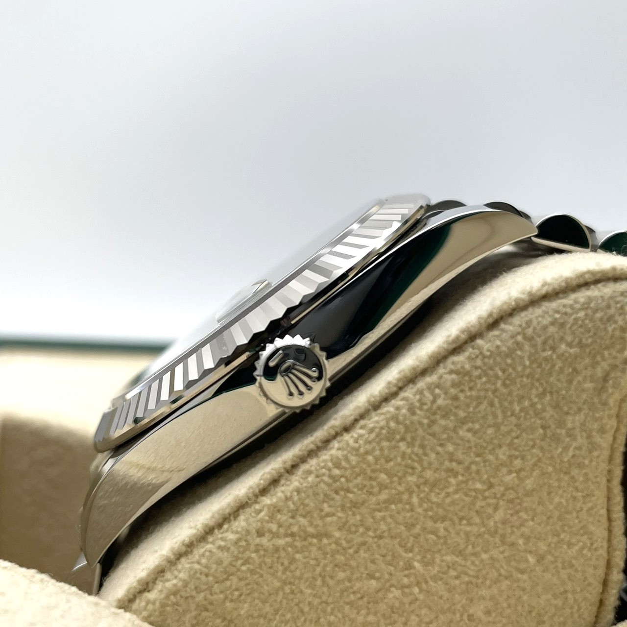 ロレックス デイトジャスト 126334 ミントグリーン ジュビリーブレス 41mm