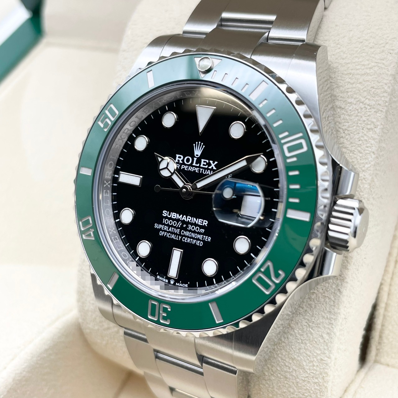 ロレックス サブマリーナ デイト 126610LV ブラック 41mm