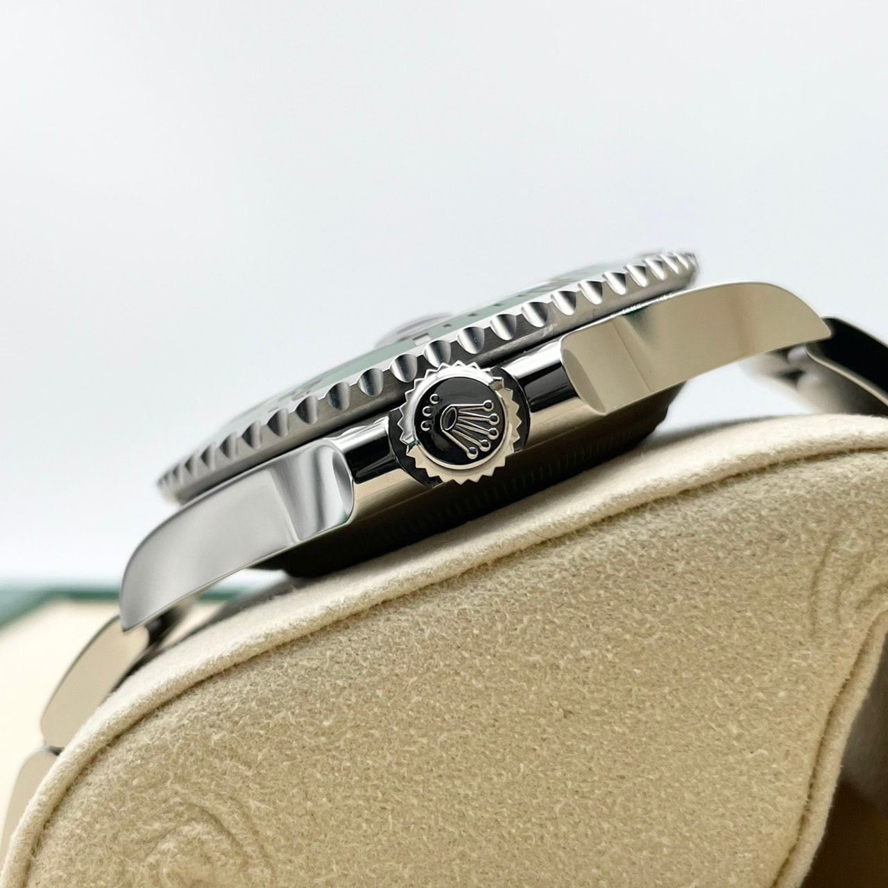 ロレックス サブマリーナ デイト 126610LV ブラック 41mm
