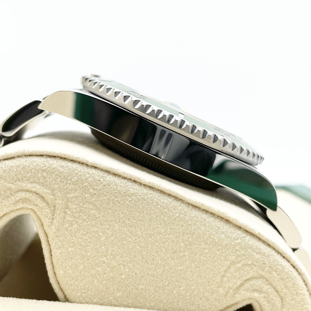 ロレックス サブマリーナ デイト 126610LV ブラック 41mm