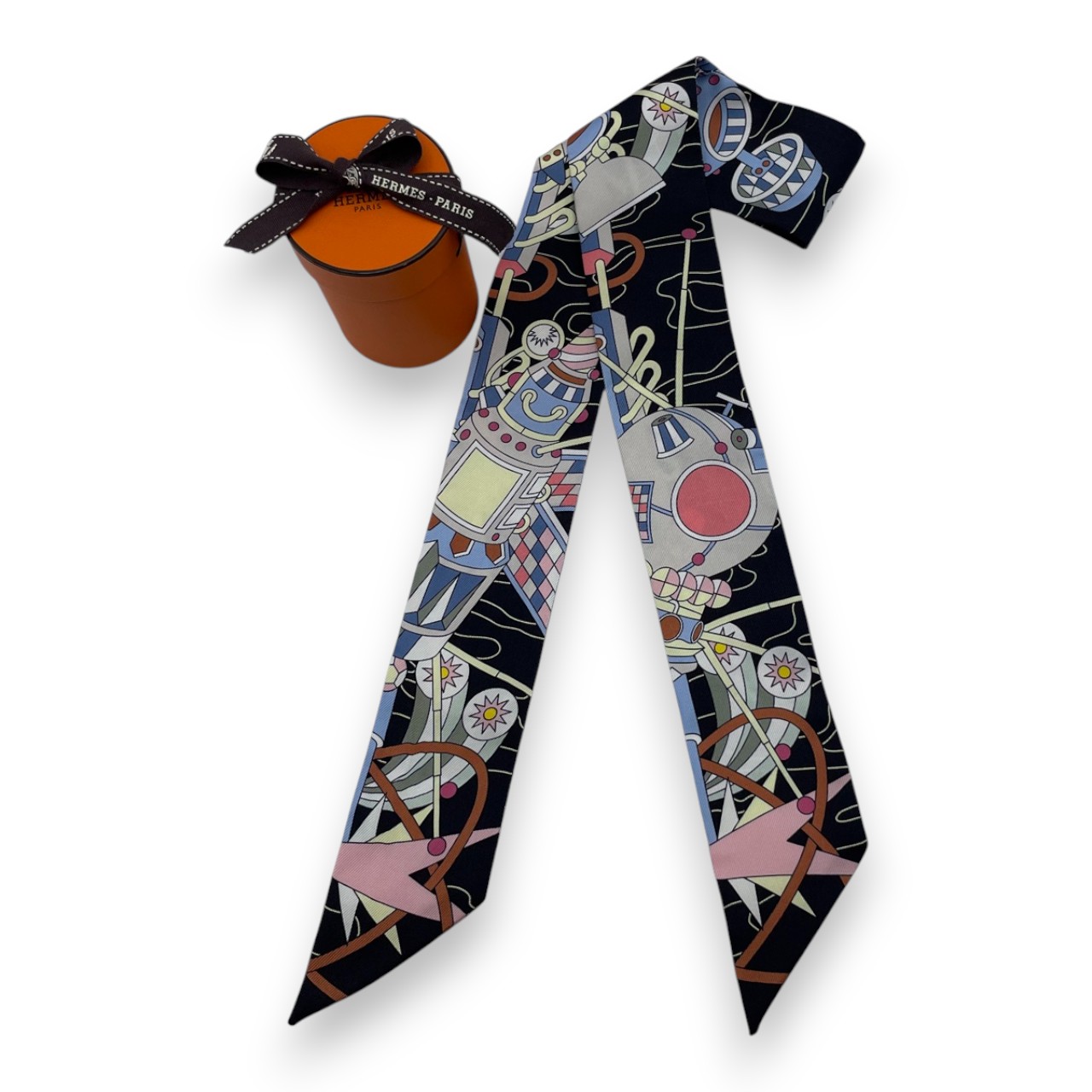 エルメス　ツイリー　エルメス・パラード　未使用 Twilly 《エルメス・パラード》 - マロン | Hermès - エルメス-公式サイト