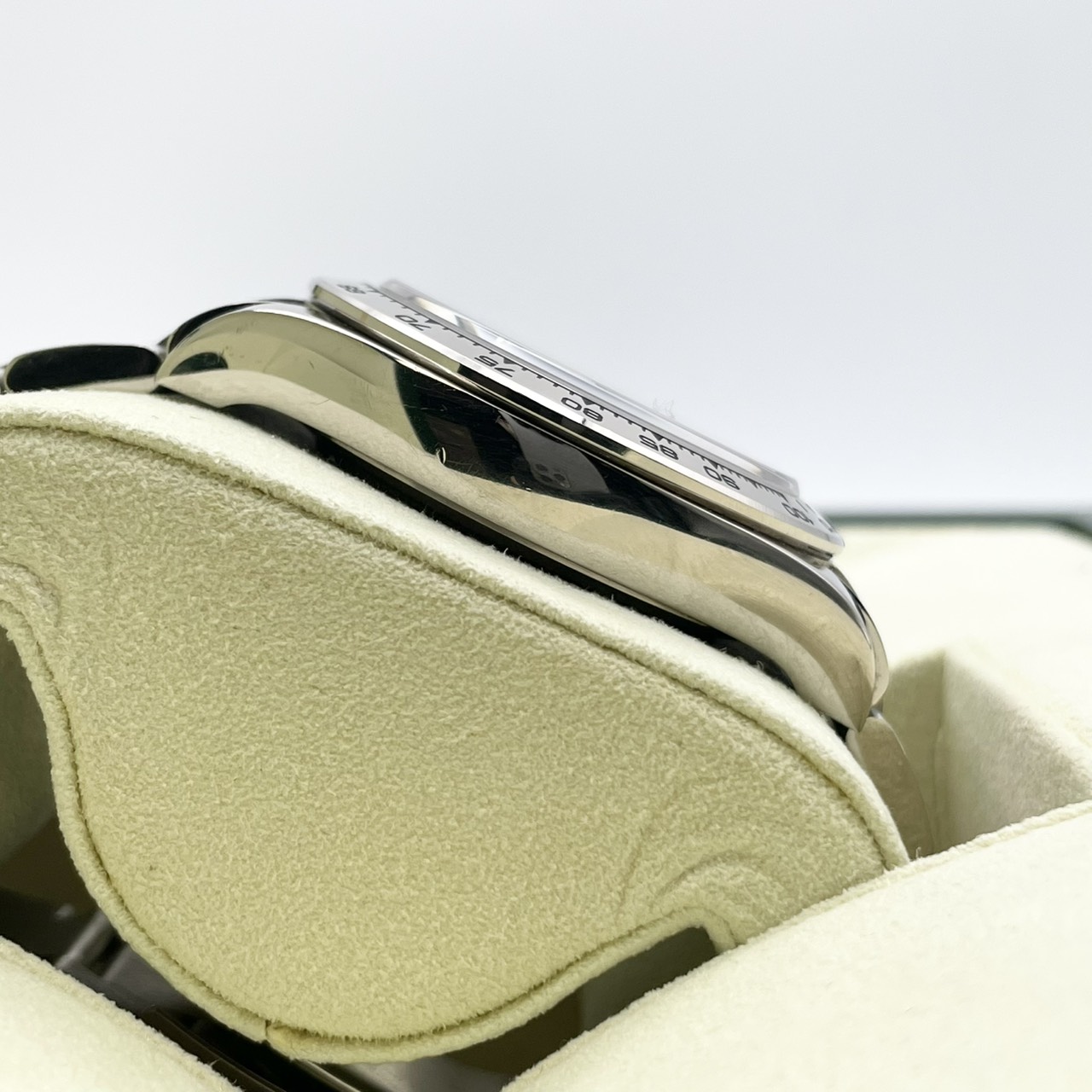 ロレックス デイトナ 116509 ブラックシェル 8Pダイヤ ホワイトゴールド  40mm