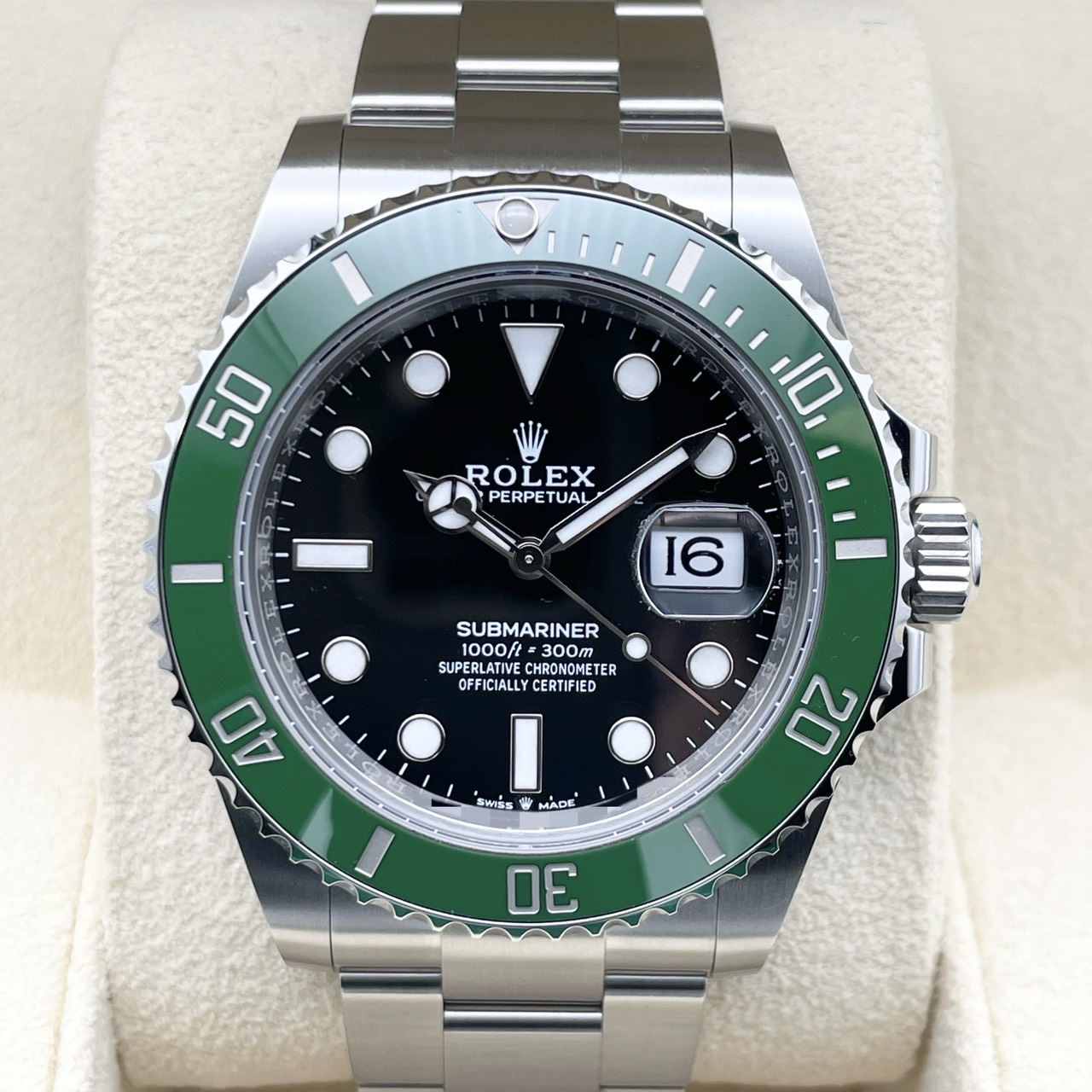 ロレックス サブマリーナ デイト 126610LV ブラック 41mm