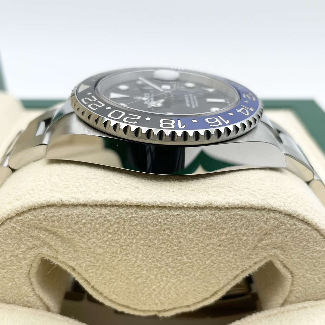 ロレックス GMTマスターII 126710BLNR バットマン オイスターブレス