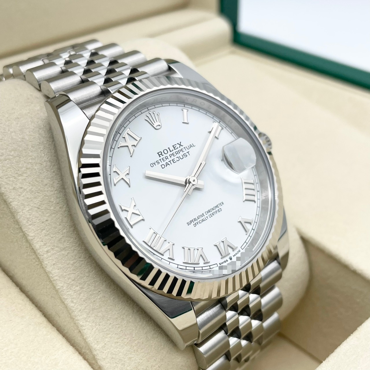 ロレックス デイトジャスト 126334  ホワイトローマ ジュビリーブレス 41mm