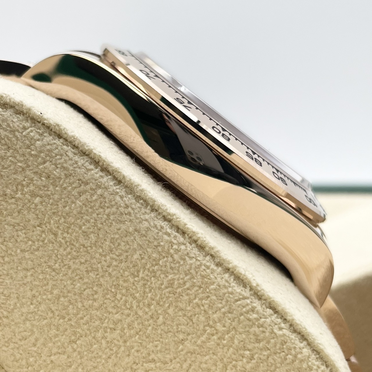 ロレックス デイトナ 126505 チョコレート・ブラック 40mm