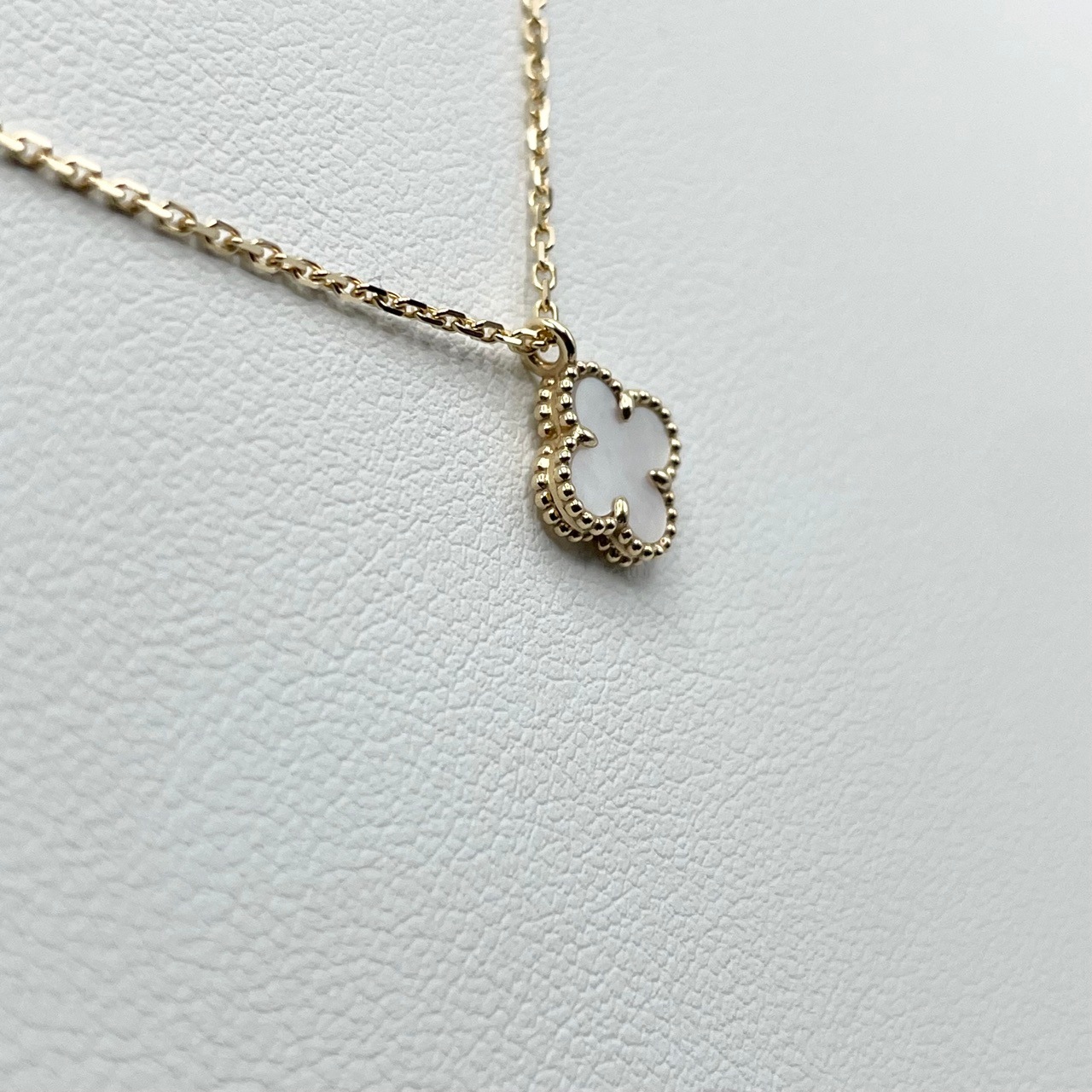 ヴァンクリーフ＆アーペル スウィートアルハンブラペンダント