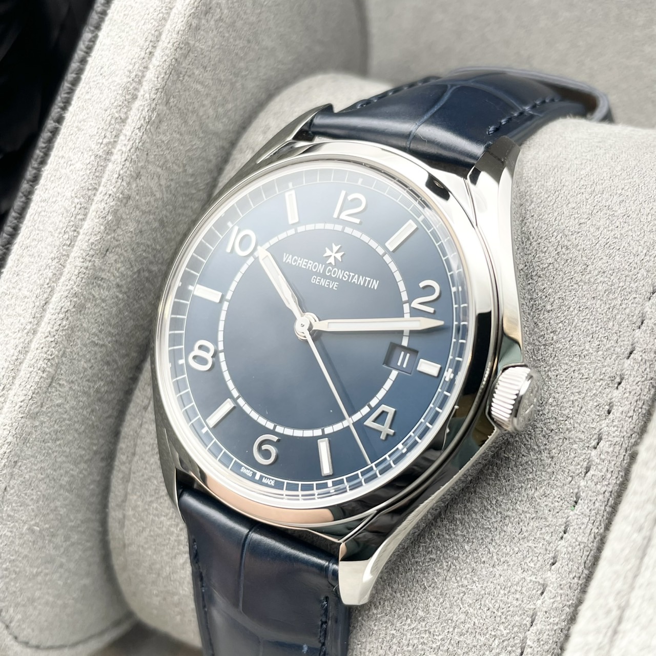 ヴァシュロンコンスタンタン フィフティーシックス 4600E/000A-B487 40mm