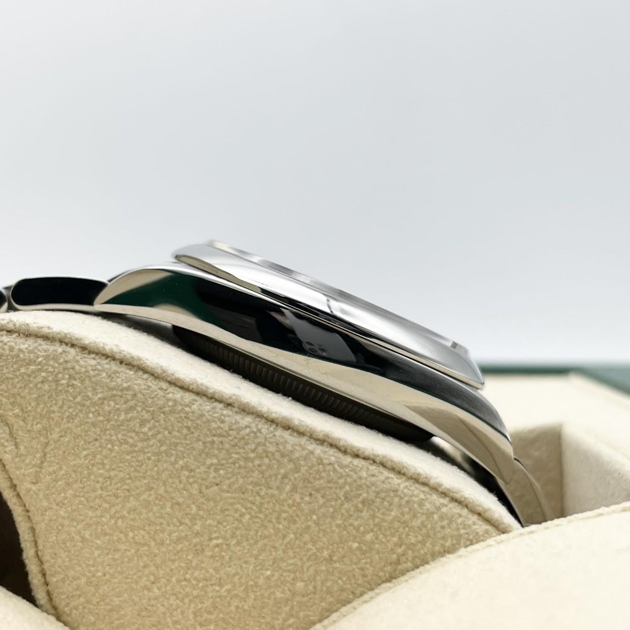 ロレックス オイスターパーペチュアル 126000 オイスターブレスレット セレブレーションモチーフ 36mm