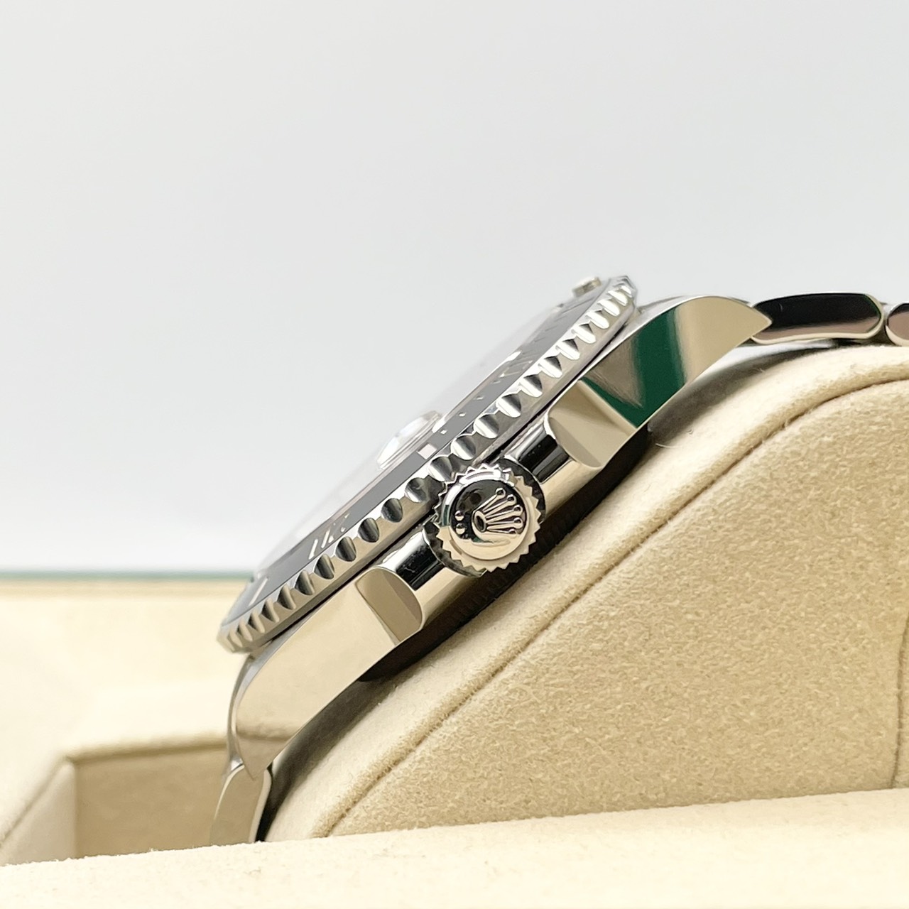 ロレックス サブマリーナーデイト 126610LN ブラック 41mm
