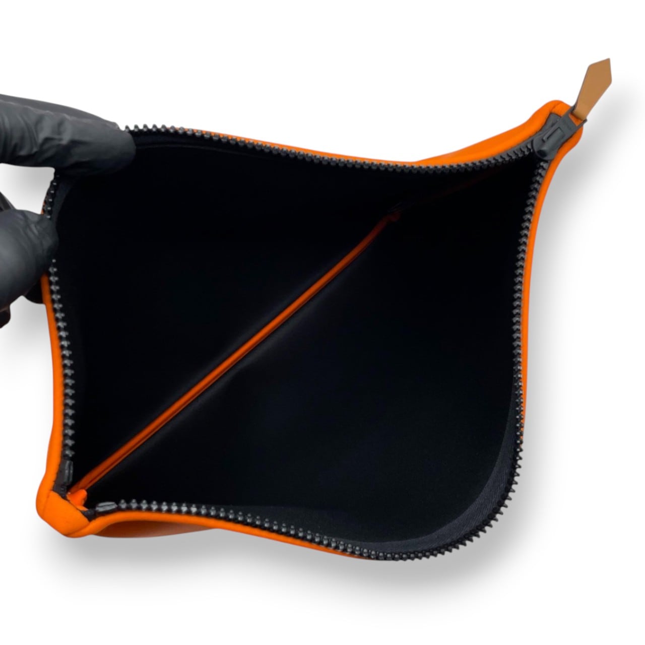 エルメス フラットポーチ ネオバン GM オレンジ - ブランド品専門店