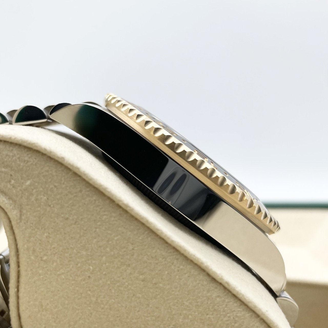 ロレックス GMTマスターII 126713GRNR ジュビリーブレス 40mm